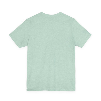 Introverted but willing to discuss soap making Short Sleeve Tee